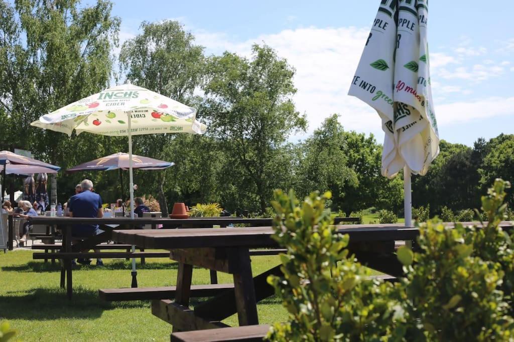 The Dolman At Ferndown Forest Golf Course 외부 사진